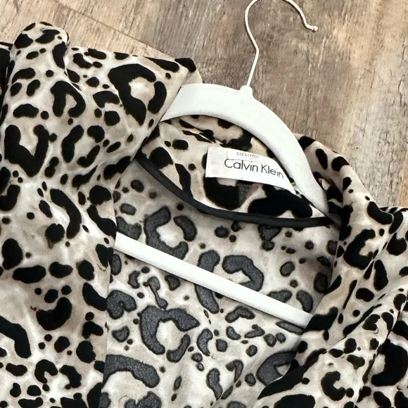 Calvin Klein Blazer - Picture 2 of 5